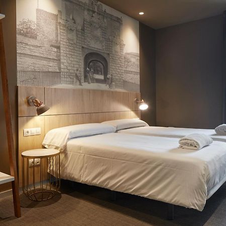 Hotel Landaben Pamplona Dış mekan fotoğraf