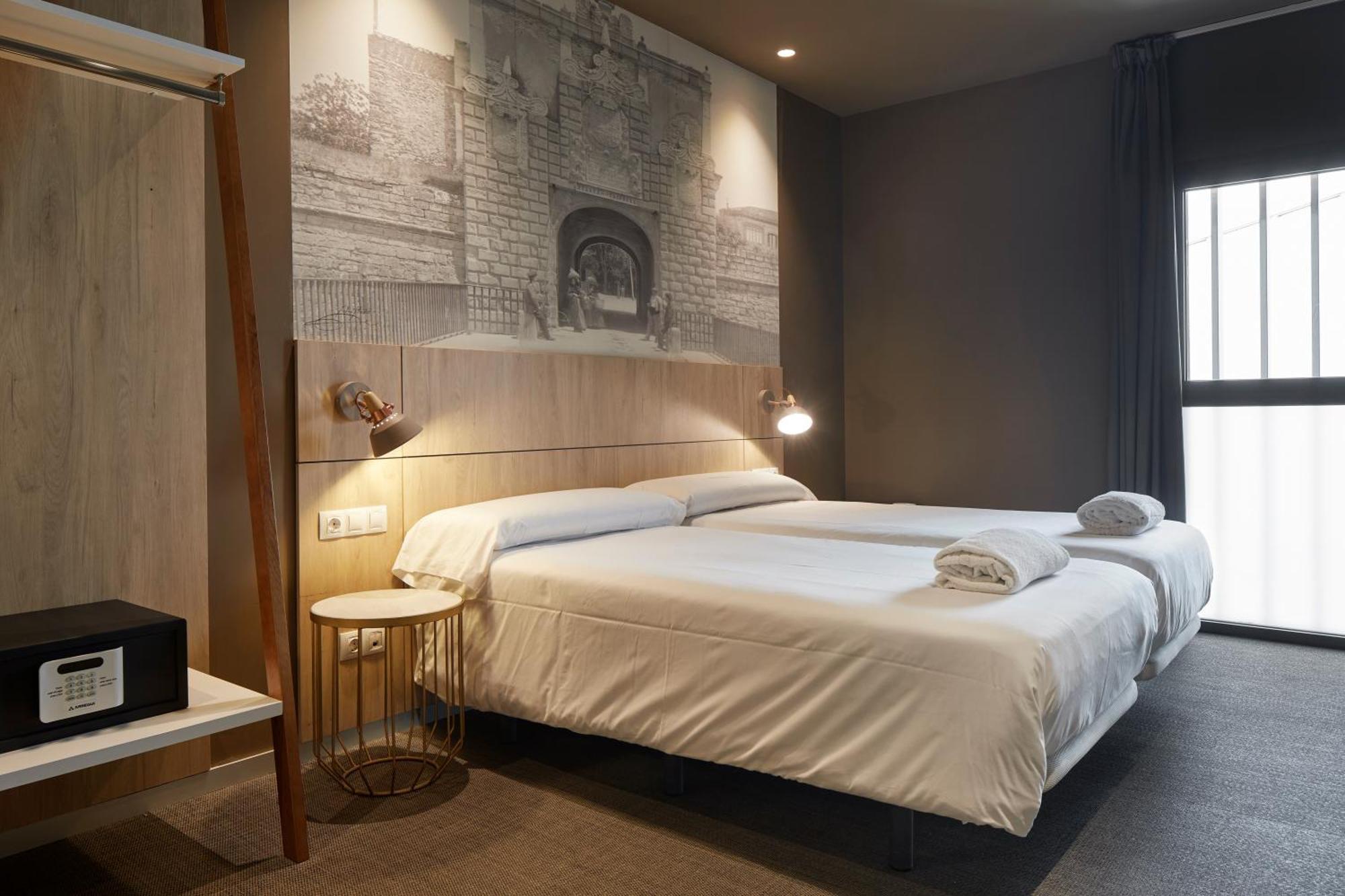 Hotel Landaben Pamplona Dış mekan fotoğraf