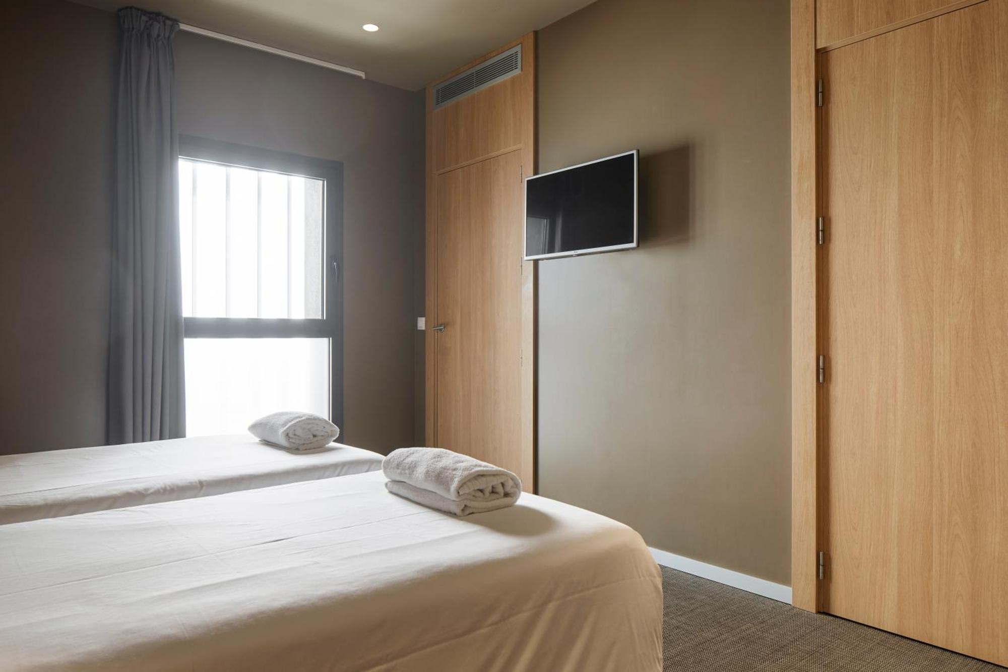 Hotel Landaben Pamplona Dış mekan fotoğraf