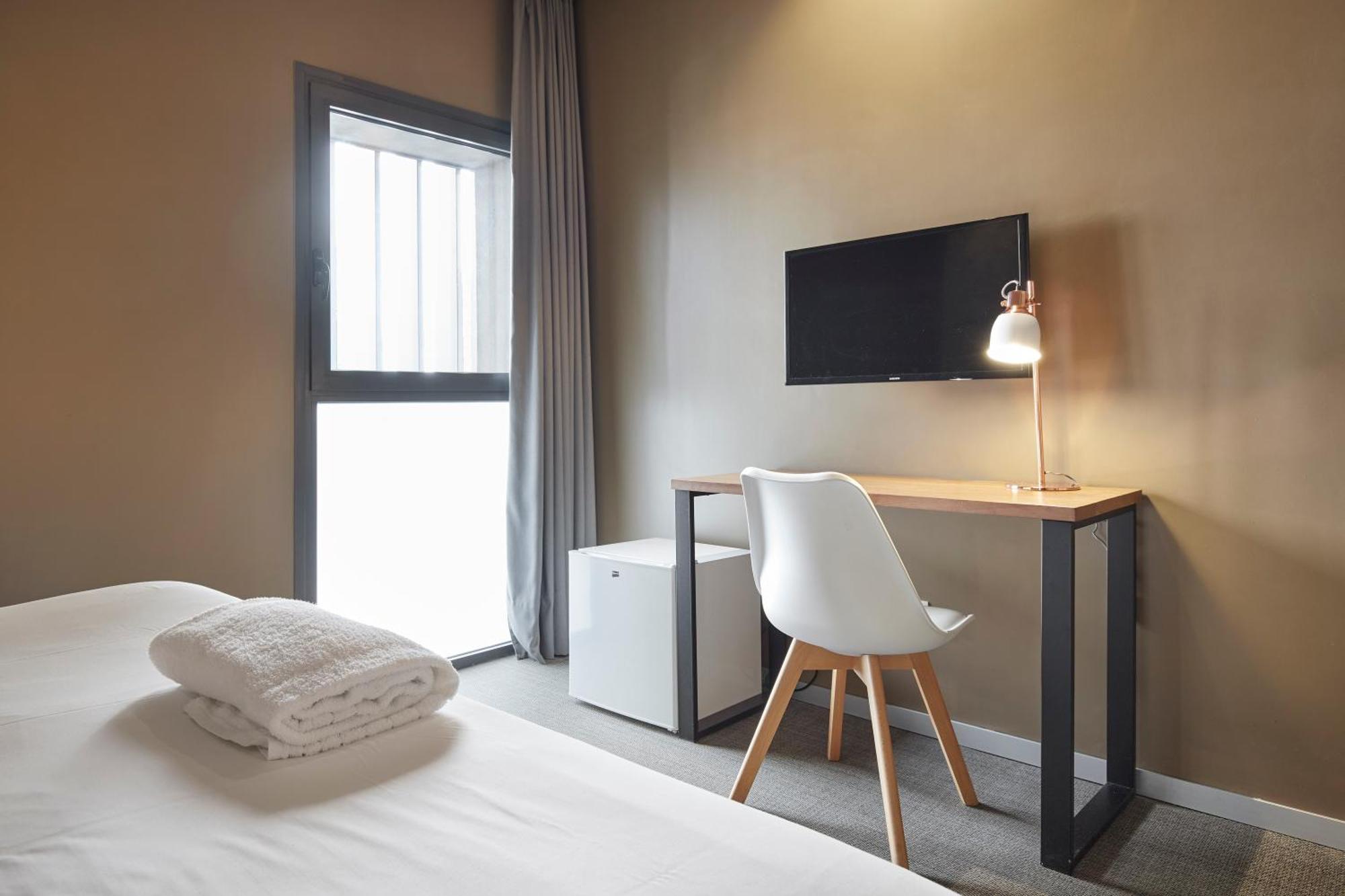 Hotel Landaben Pamplona Dış mekan fotoğraf